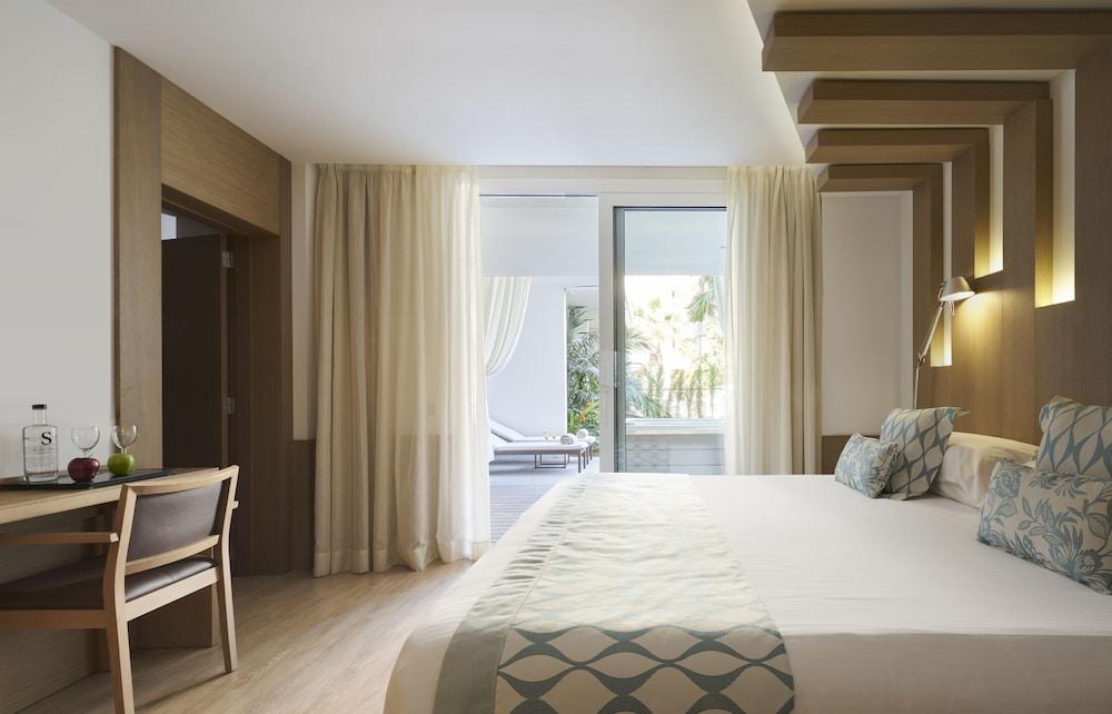 Hotel Pure Salt Garonda - Adults Only Playa de Palma  Zewnętrze zdjęcie A room at the hotel